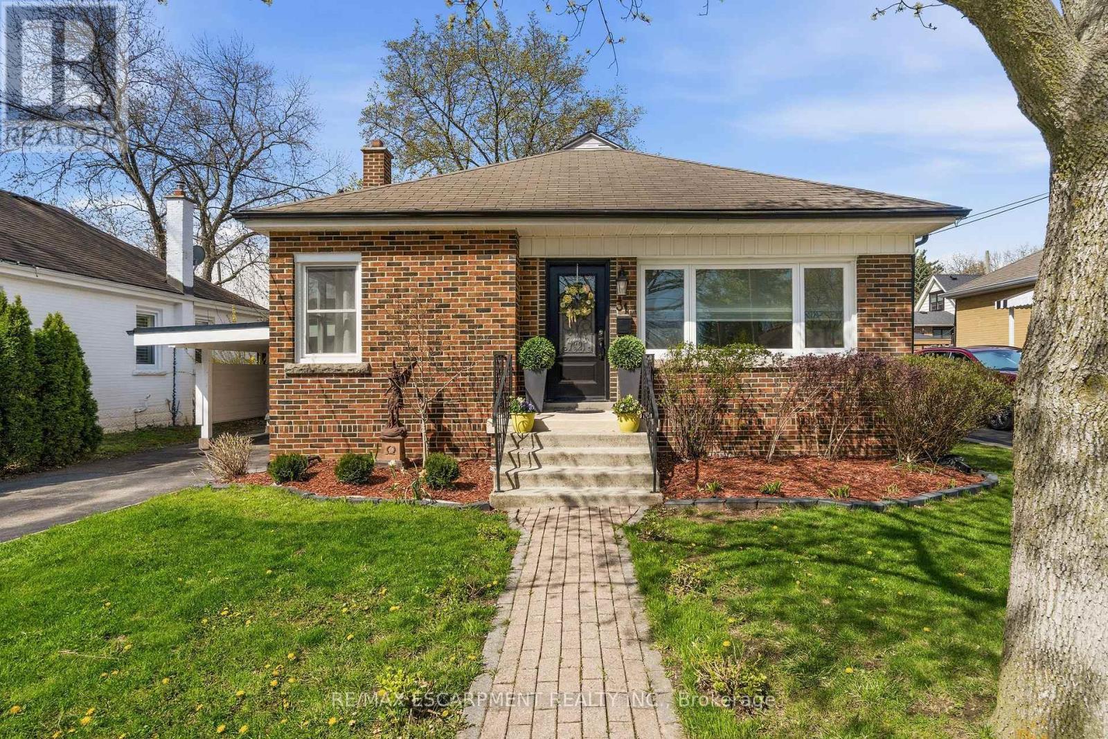 31 Cameron Avenue, Hamilton, ON