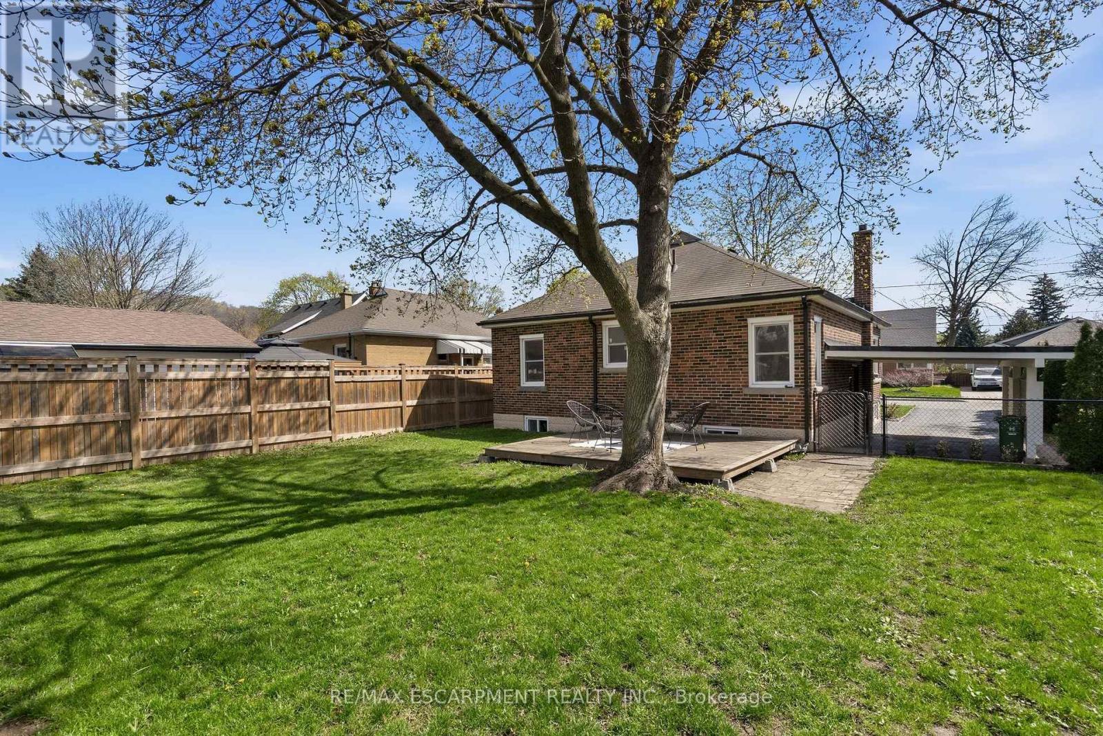 31 Cameron Avenue, Hamilton, ON