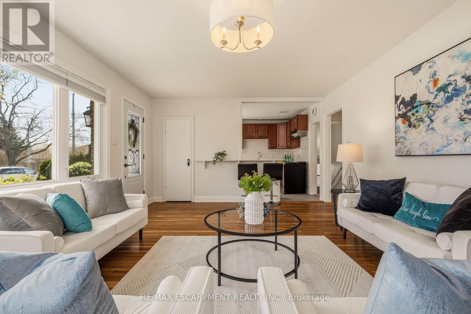 31 Cameron Avenue, Hamilton, ON