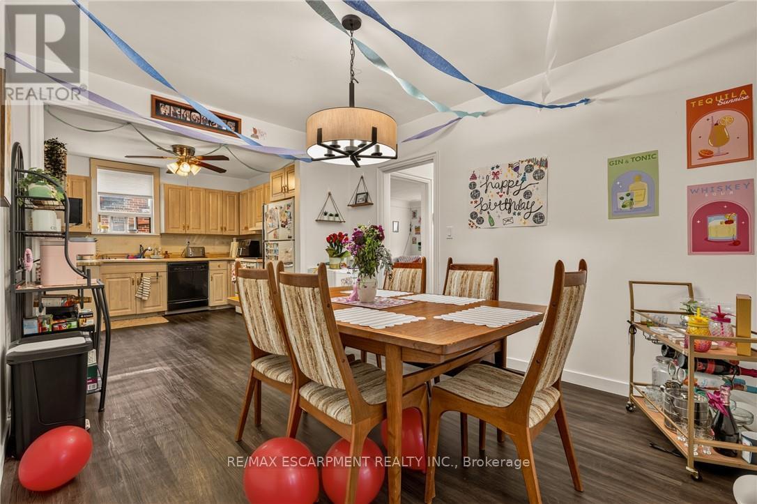 15 Mapes Avenue, Hamilton, ON