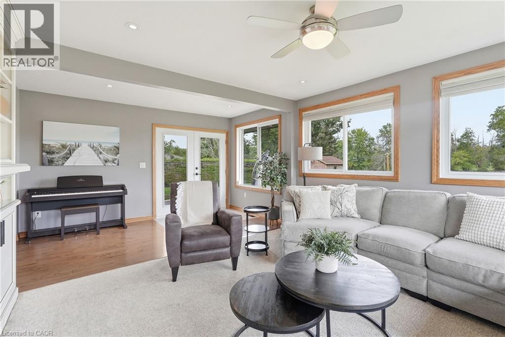 826 Millgrove Side Road, Millgrove, ON