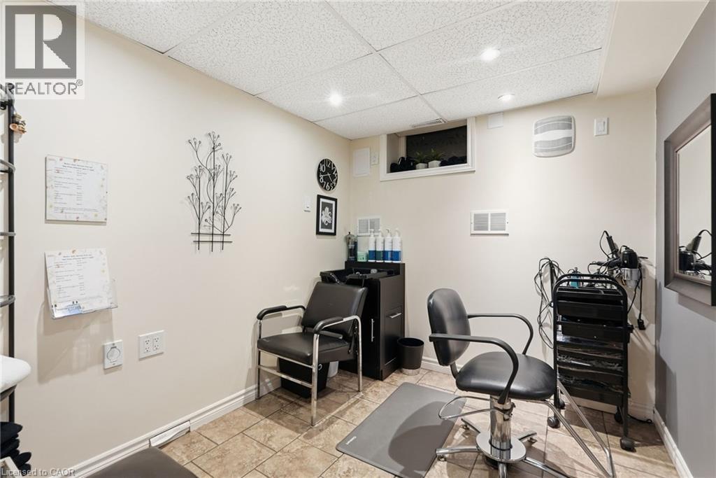 826 Millgrove Side Road, Millgrove, ON