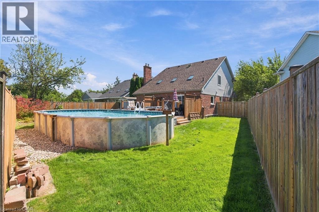 5 Thorn Place, St. Catharines, ON