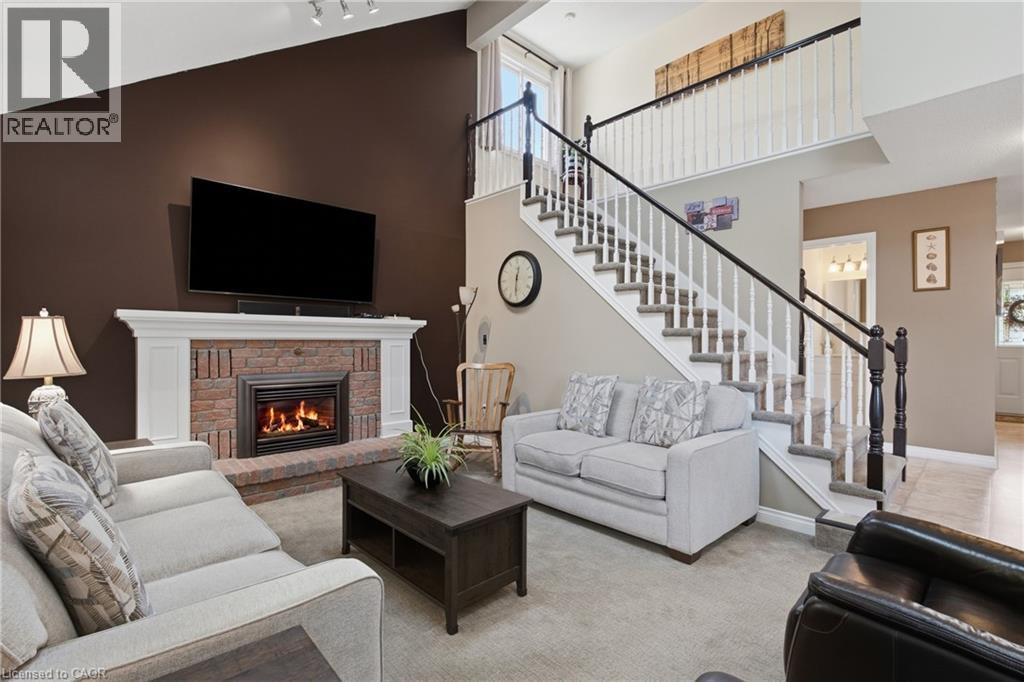 5 Thorn Place, St. Catharines, ON