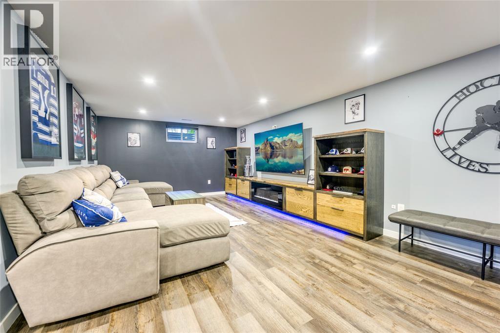 115 Capel Street, Sarnia, ON