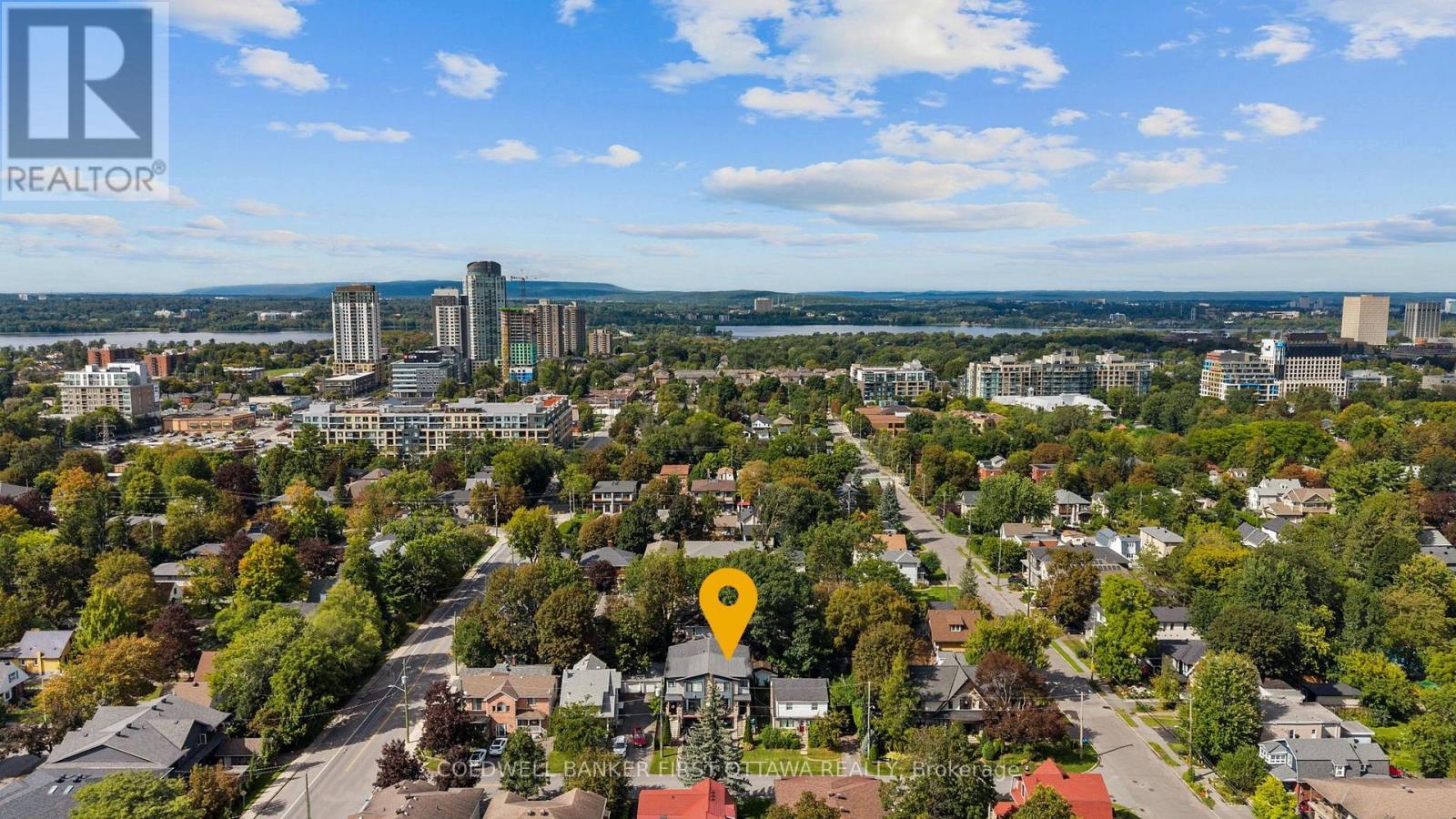Steps to walking trails, Iona Park & Hampton Park! - 155 Nora Street, Ottawa, ON