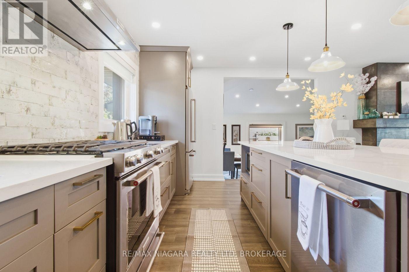 9 Bishops Road, St. Catharines (Vine/Linwell), ON