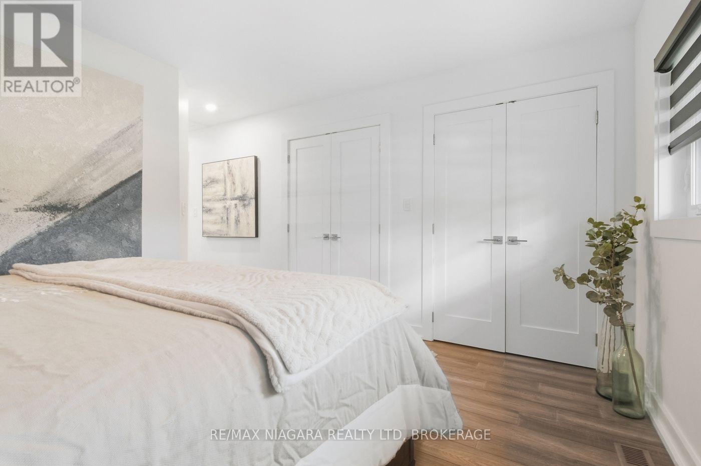 9 Bishops Road, St. Catharines (Vine/Linwell), ON
