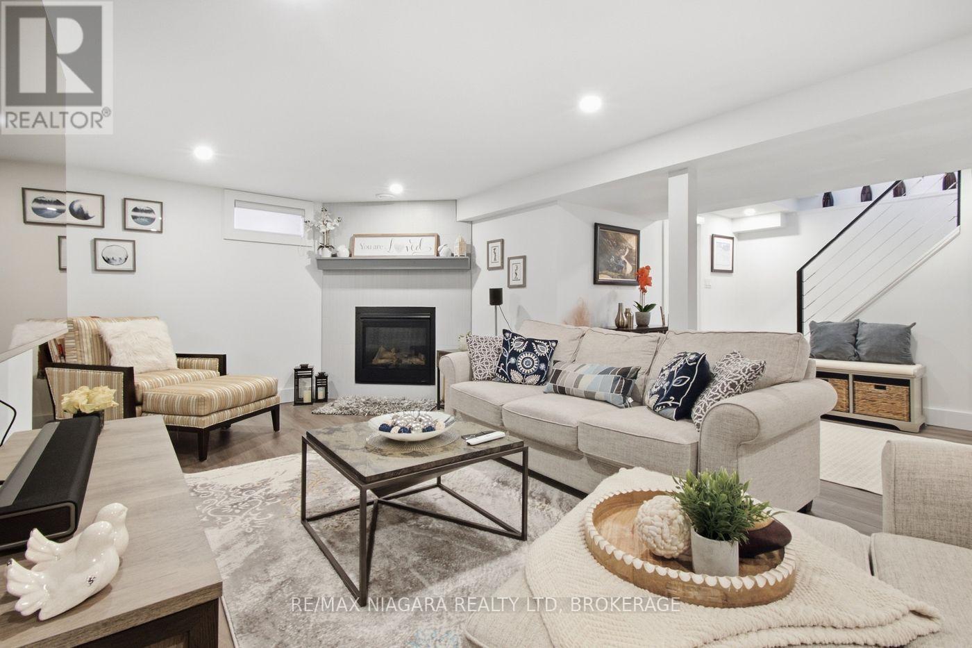 9 Bishops Road, St. Catharines (Vine/Linwell), ON