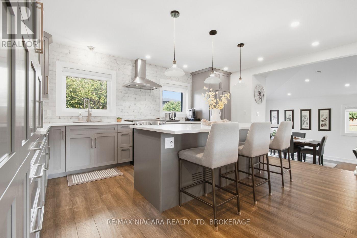 9 Bishops Road, St. Catharines (Vine/Linwell), ON