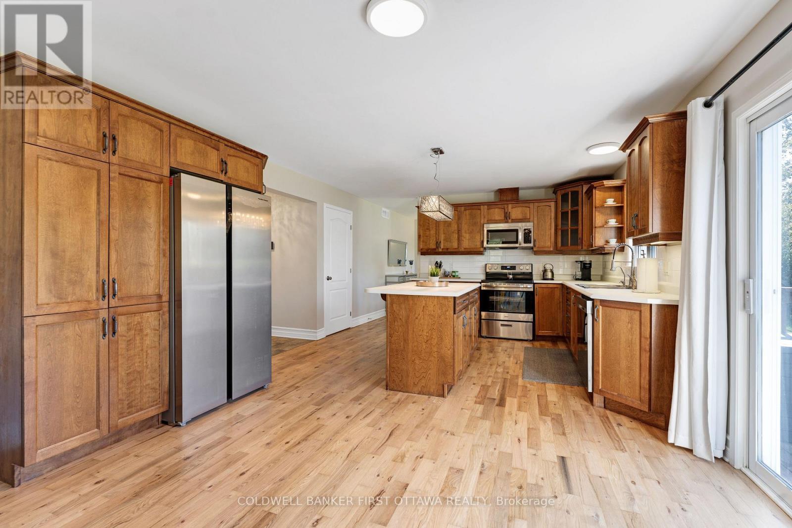 KITCHEN - 4230 Gordon Murdock Road, Ottawa, ON