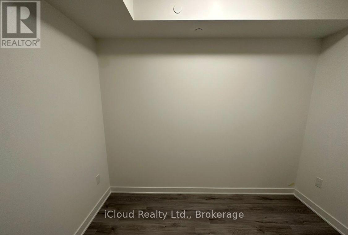 1429 - 70 Princess Street, Toronto, ON