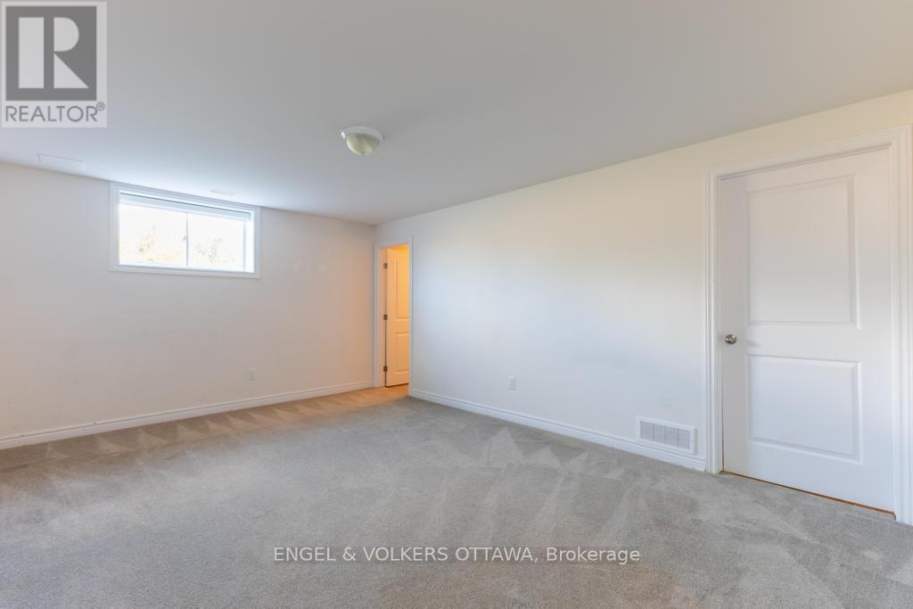 33 Mcphail Road, Carleton Place, ON