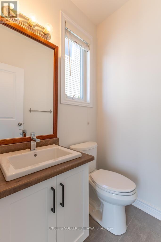 33 Mcphail Road, Carleton Place, ON