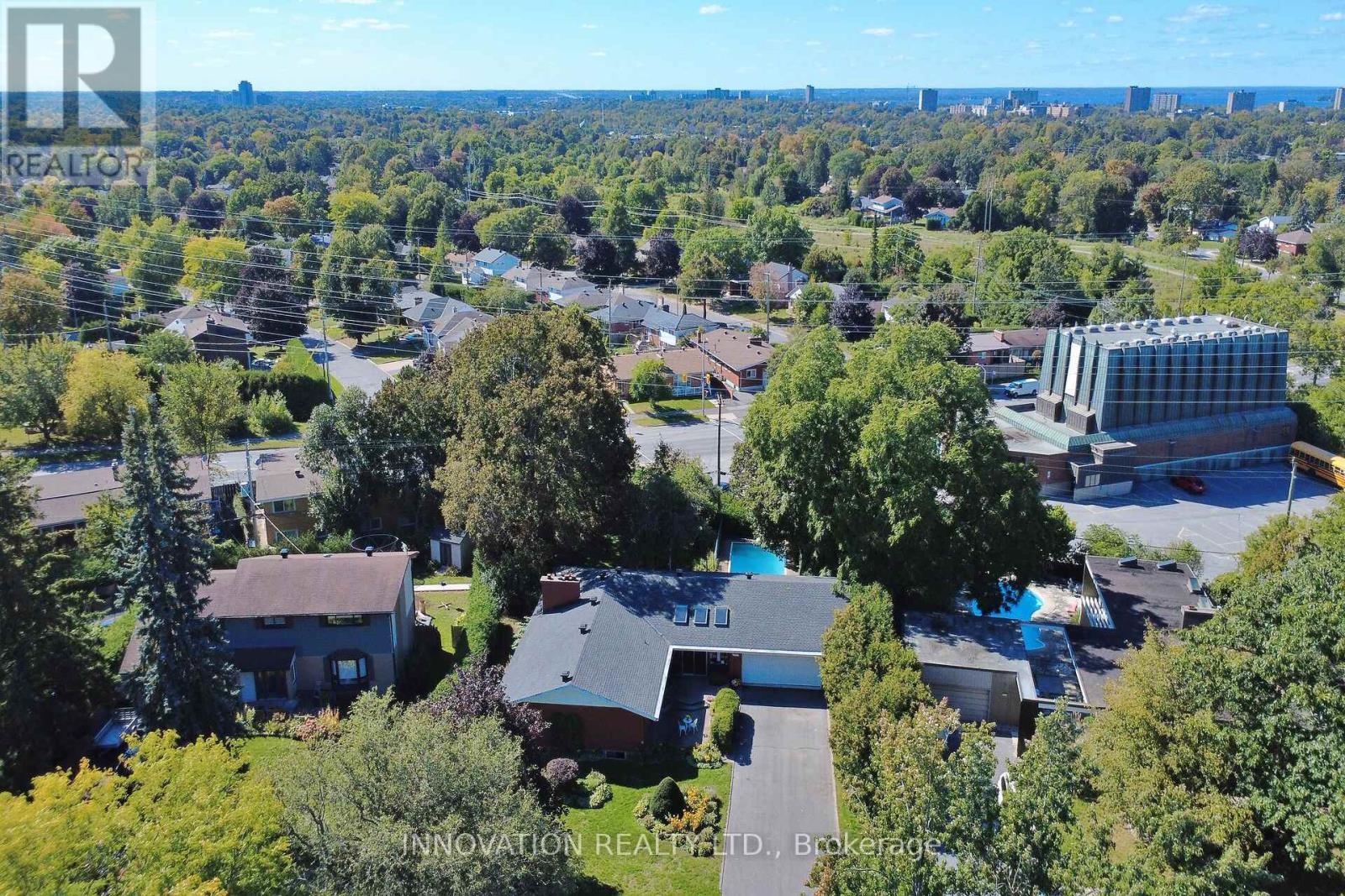 1136 Castle Hill Crescent, Ottawa, ON
