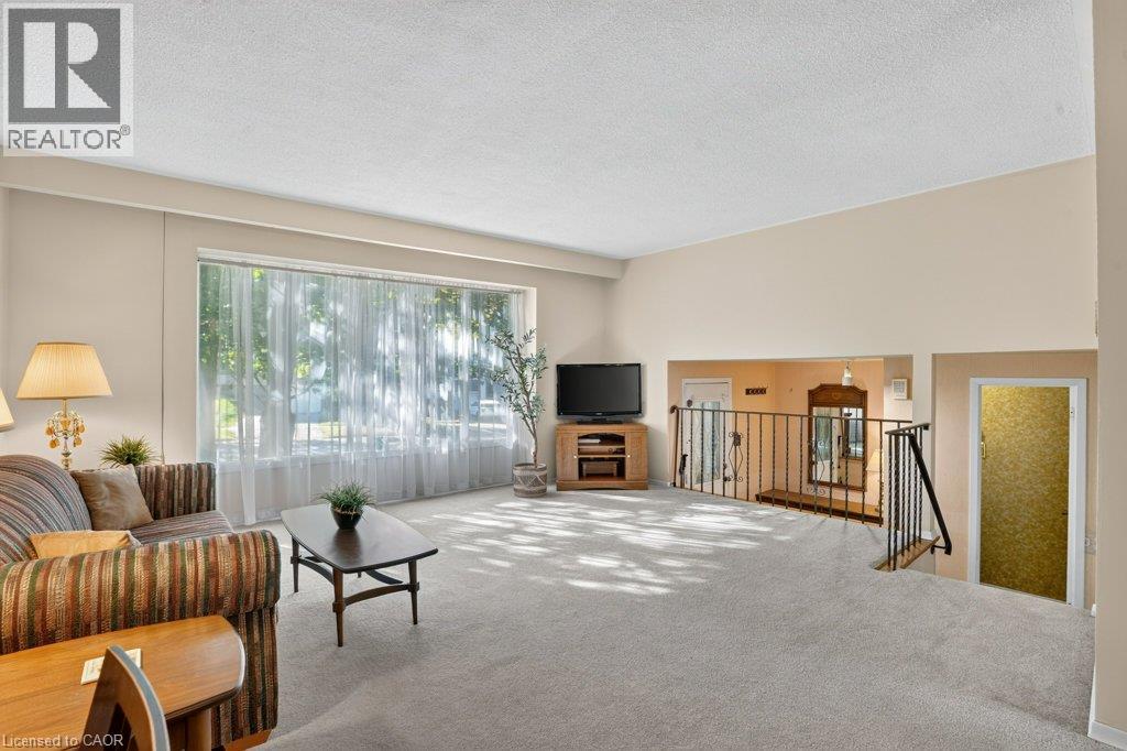 Living Room - 34 Glen Park Crescent, Kitchener, ON