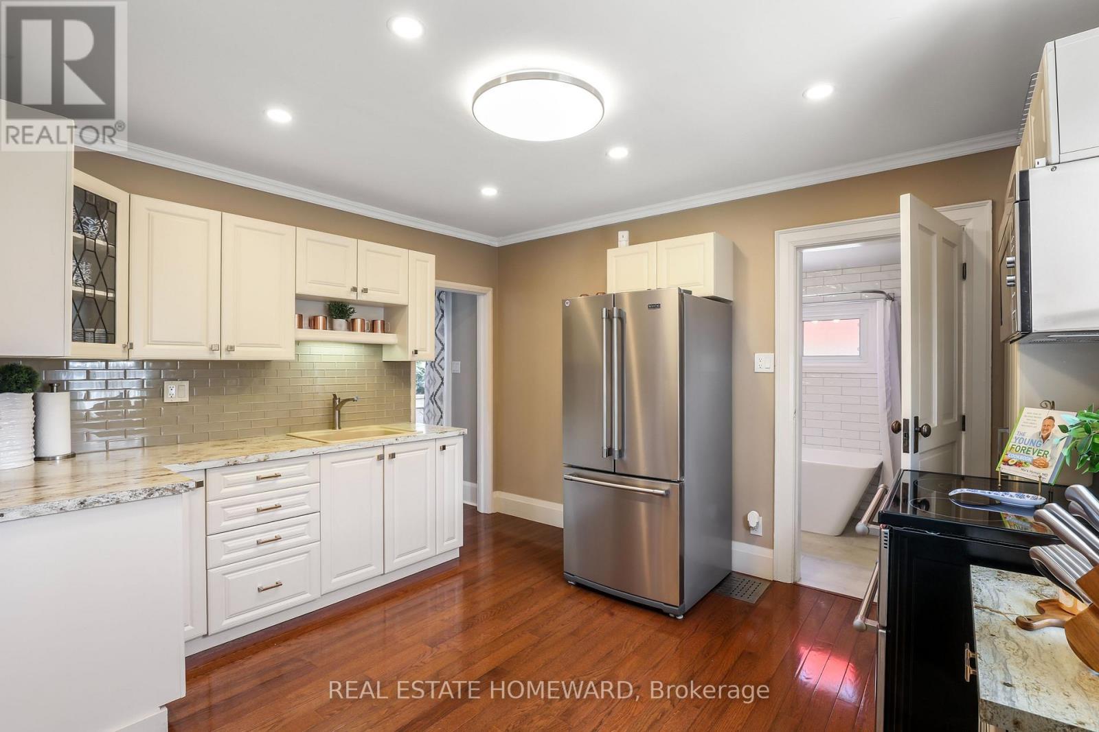 113 Gibbons Street, Oshawa, ON