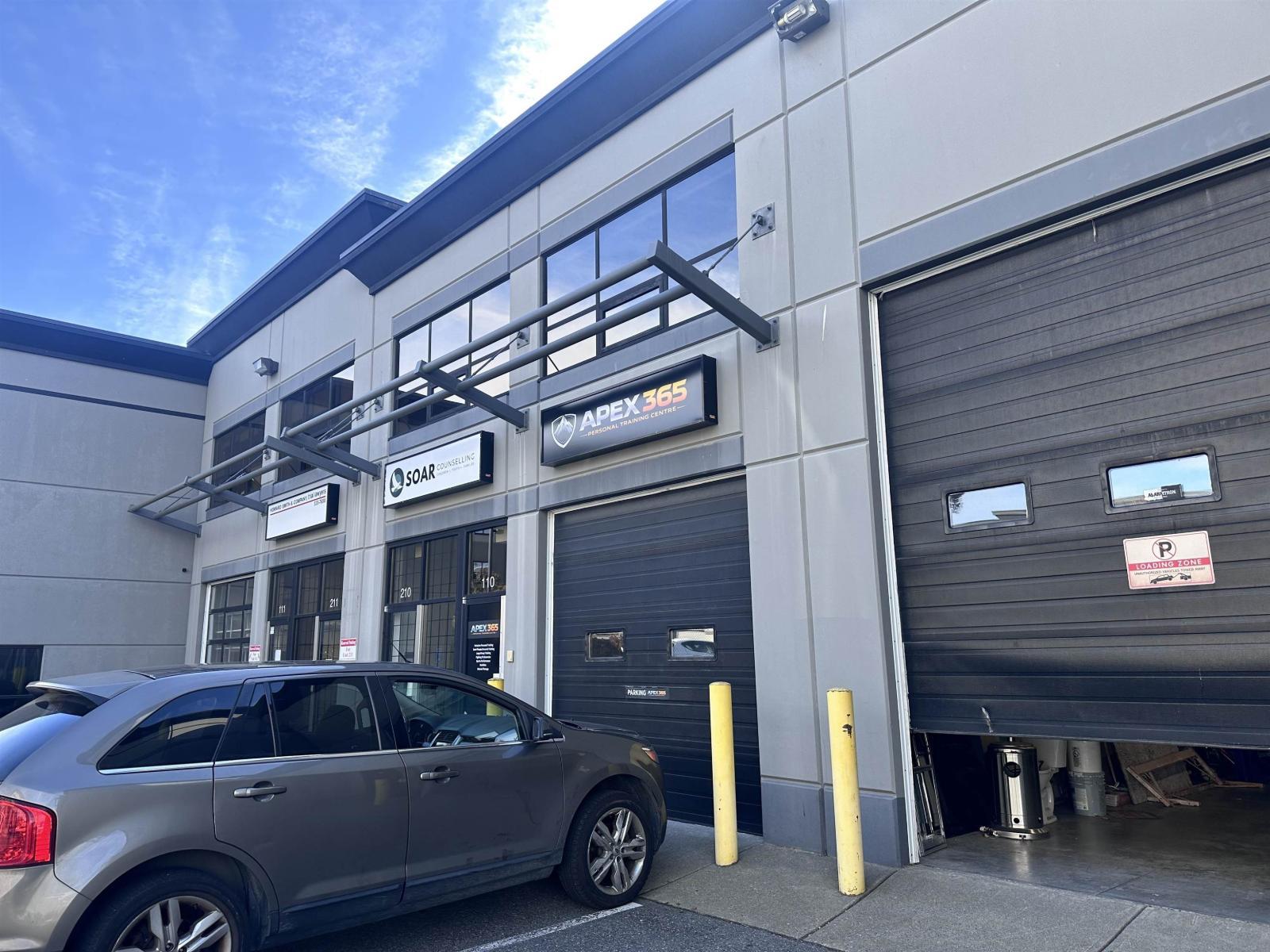 110 15272 Croydon Drive, Surrey, BC