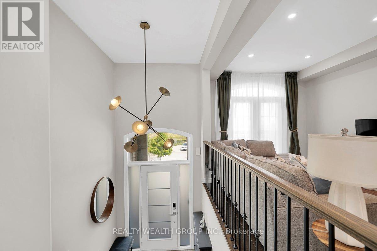 122 Dundonnell Place, Vaughan, ON