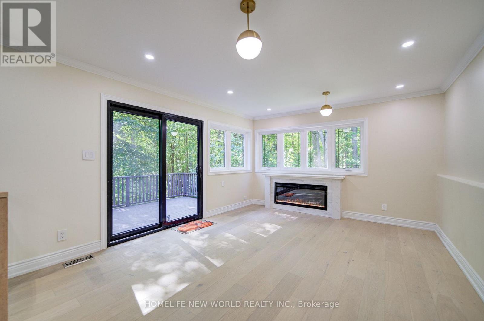 3659 Aurora Road, Whitchurch-Stouffville, ON