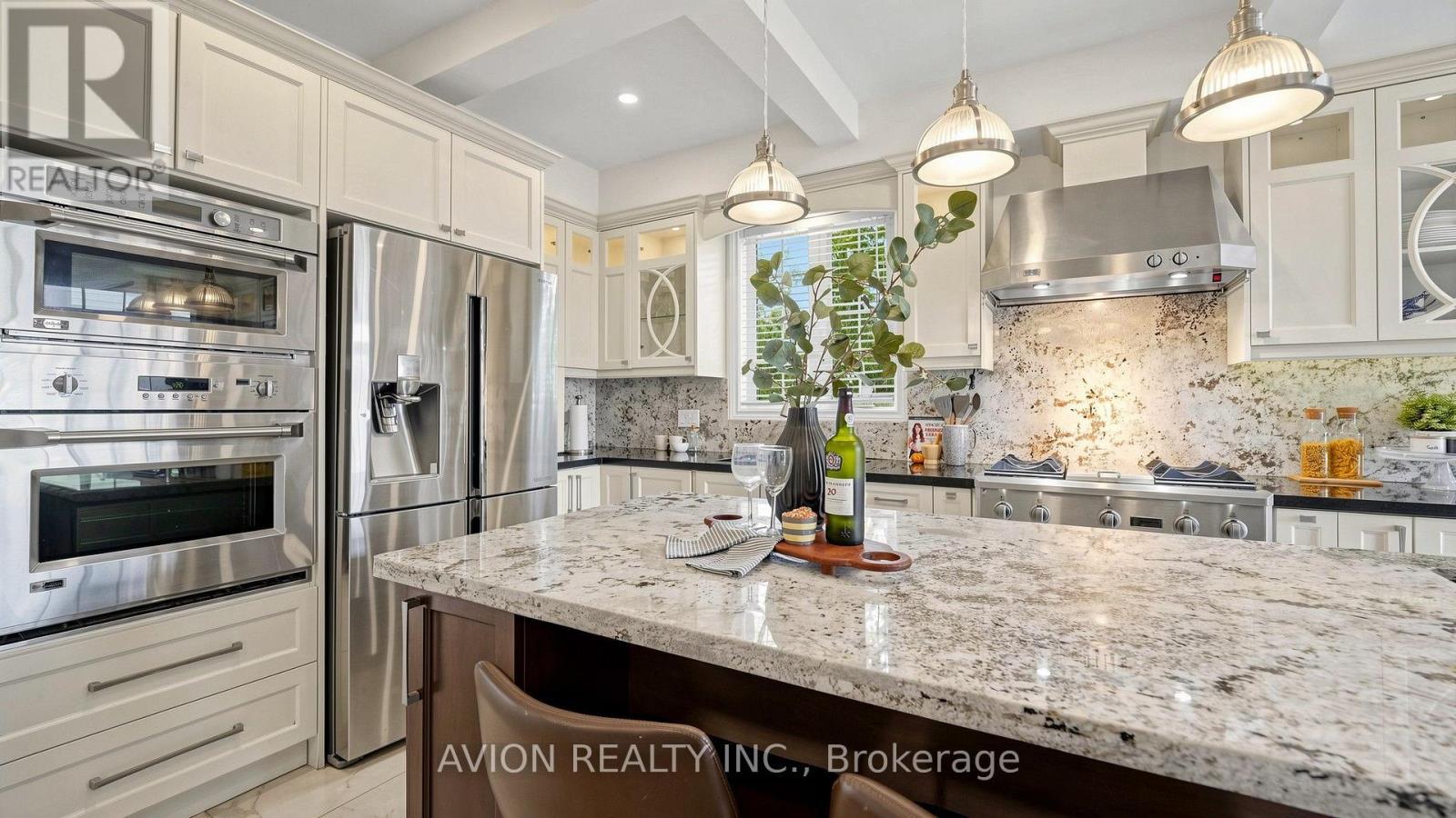 1004 Castlemore Avenue, Markham, ON