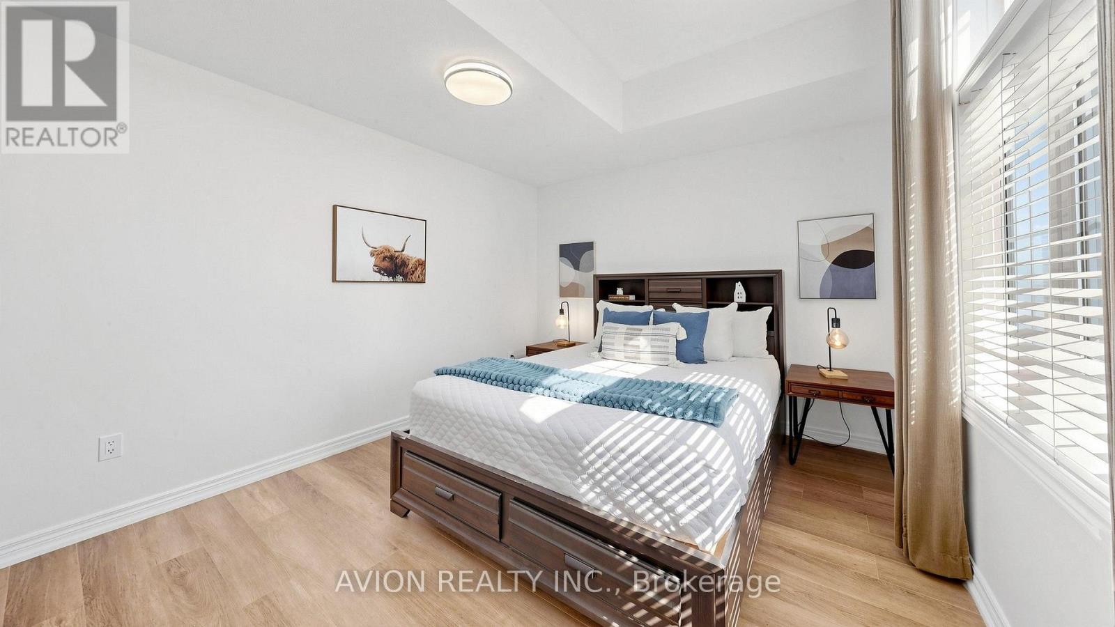 1004 Castlemore Avenue, Markham, ON