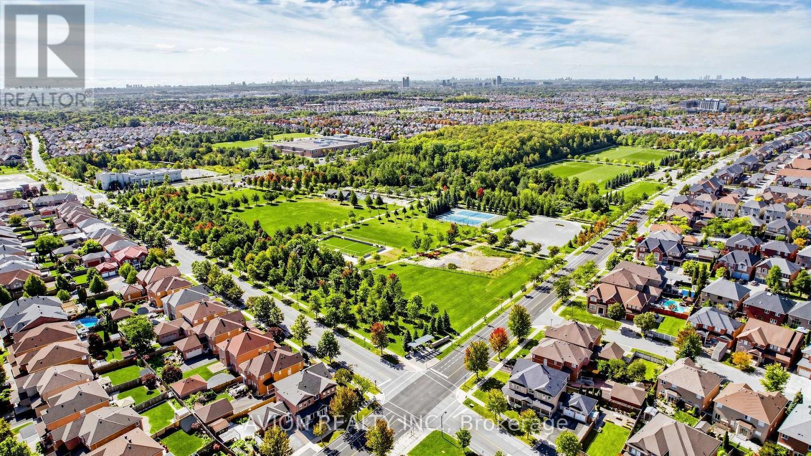 1004 Castlemore Avenue, Markham, ON