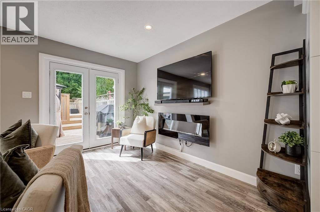 71 Juniper Street, Cambridge, ON