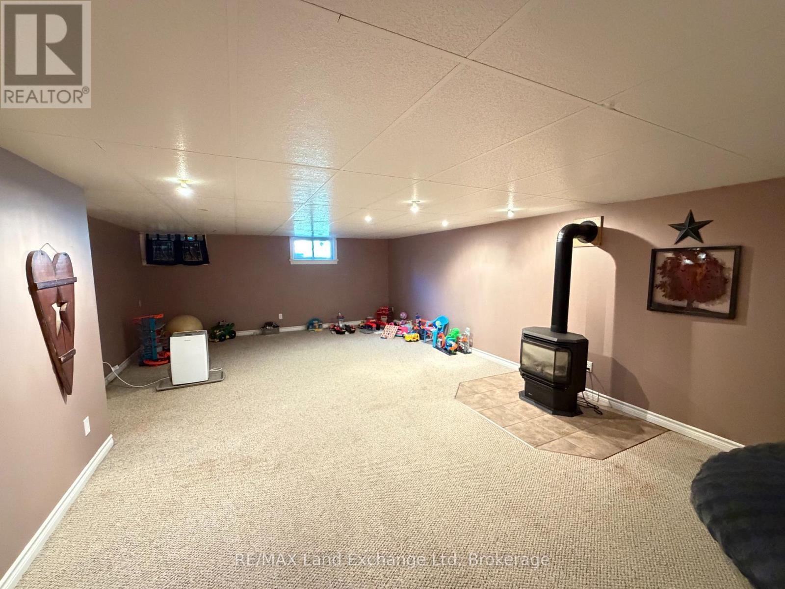 1046 Vogt Street, Howick, ON