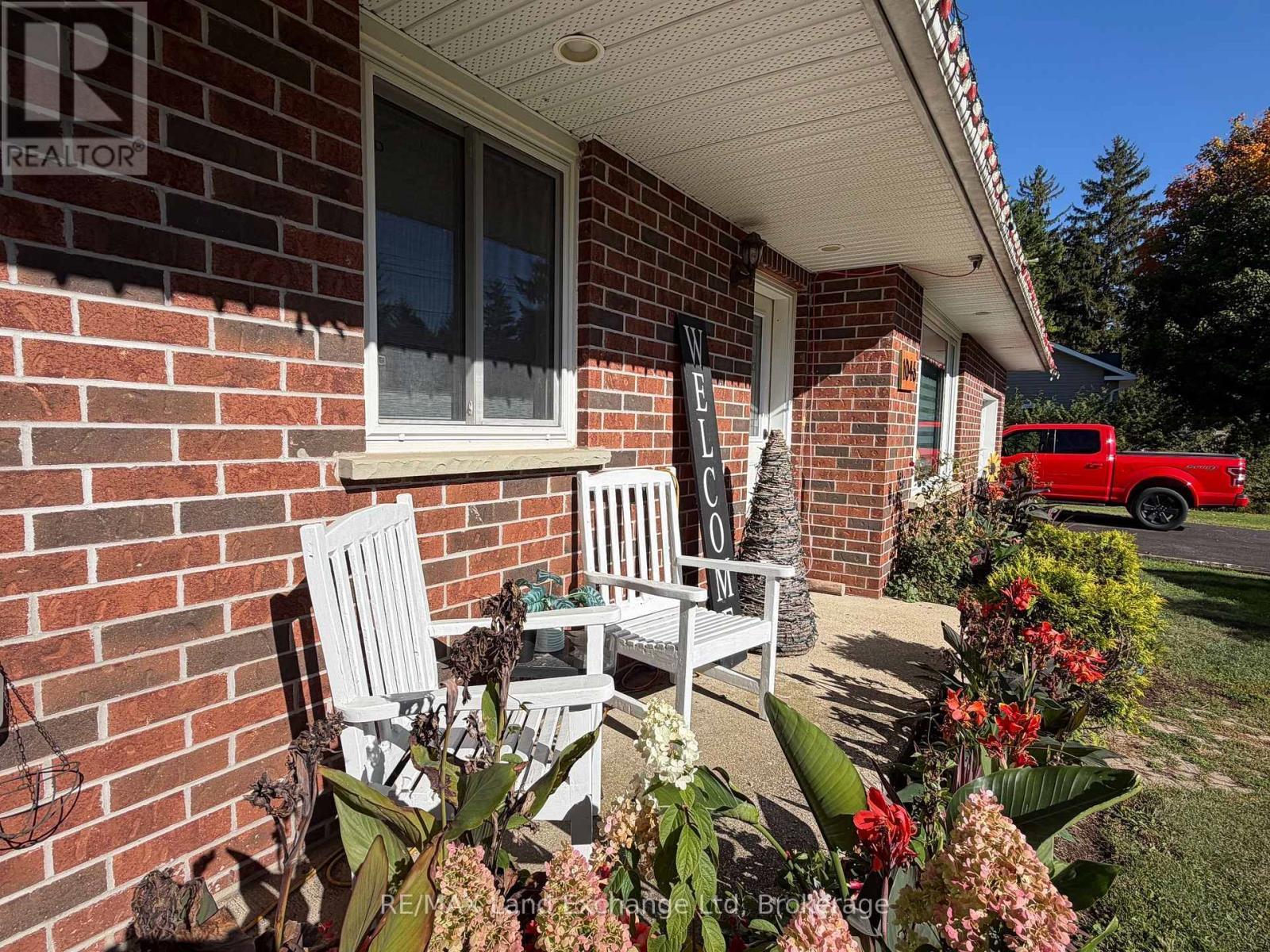 1046 Vogt Street, Howick, ON