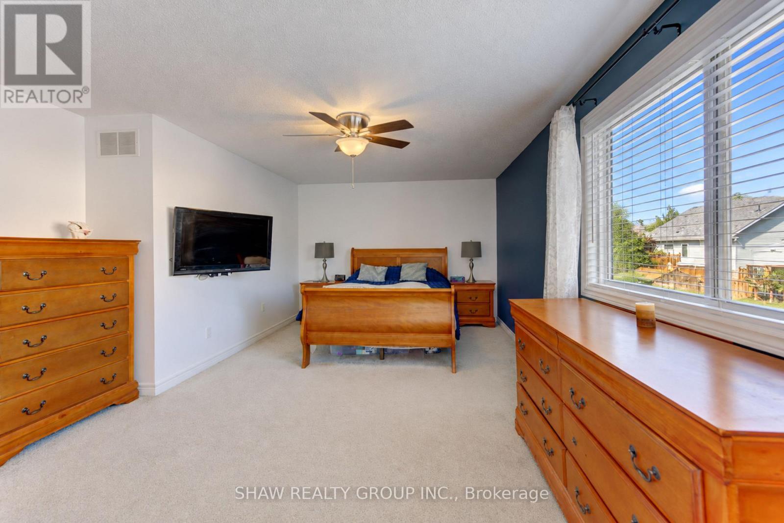 88 Decaro Crescent, Cambridge, ON