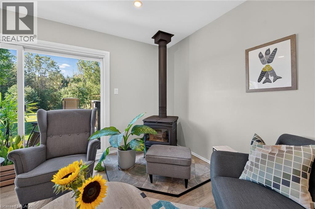 8105 Leeming Road, Mount Hope, ON