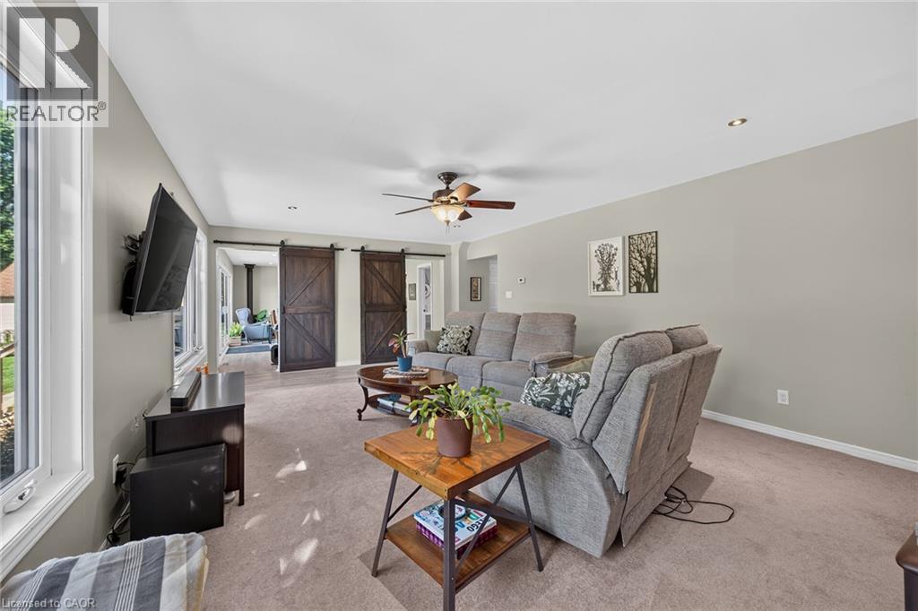 8105 Leeming Road, Mount Hope, ON