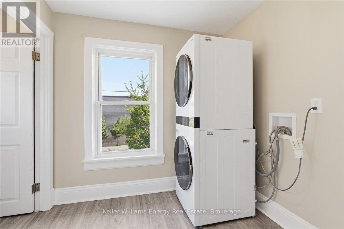 108 Division Street, Oshawa (O'Neill), ON