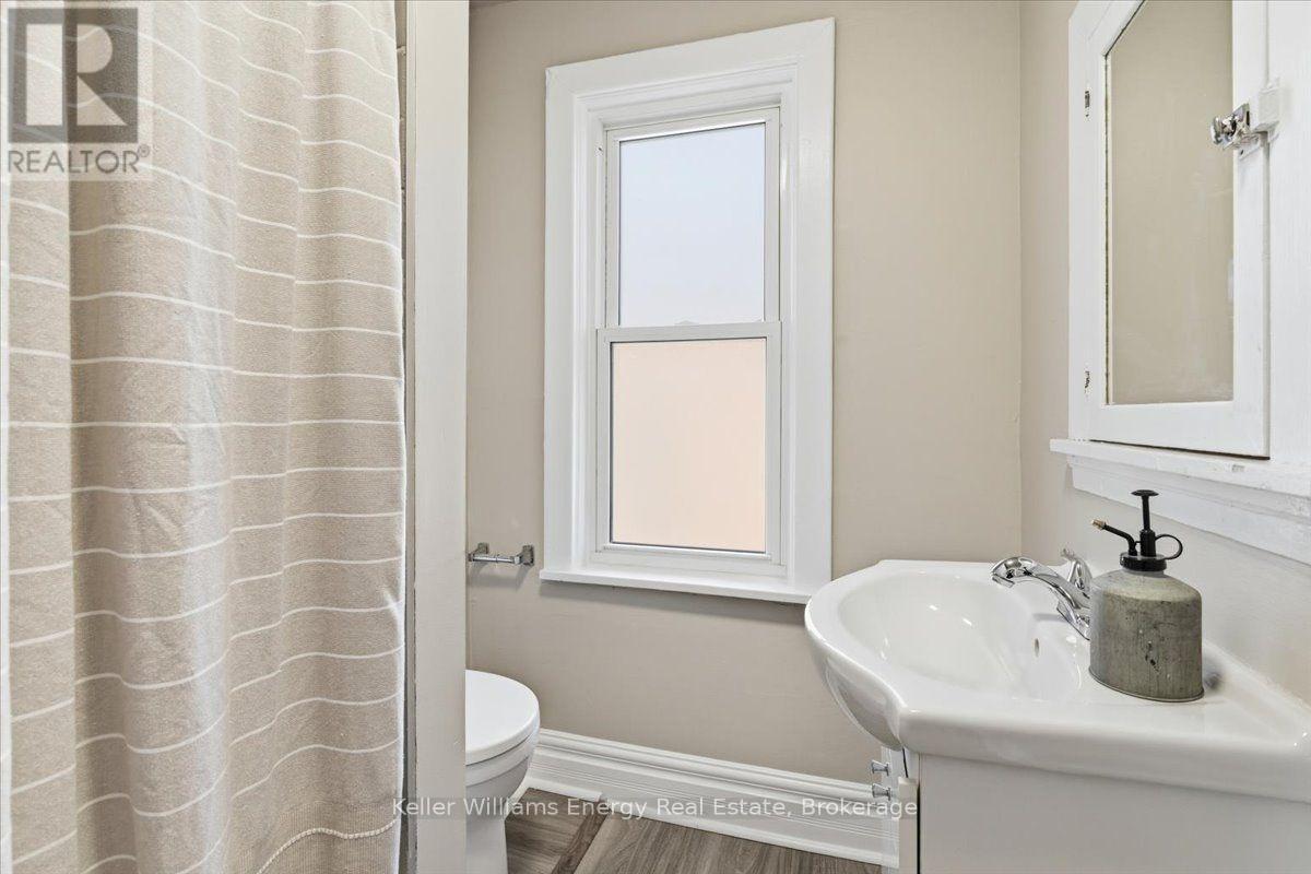 108 Division Street, Oshawa (O'Neill), ON