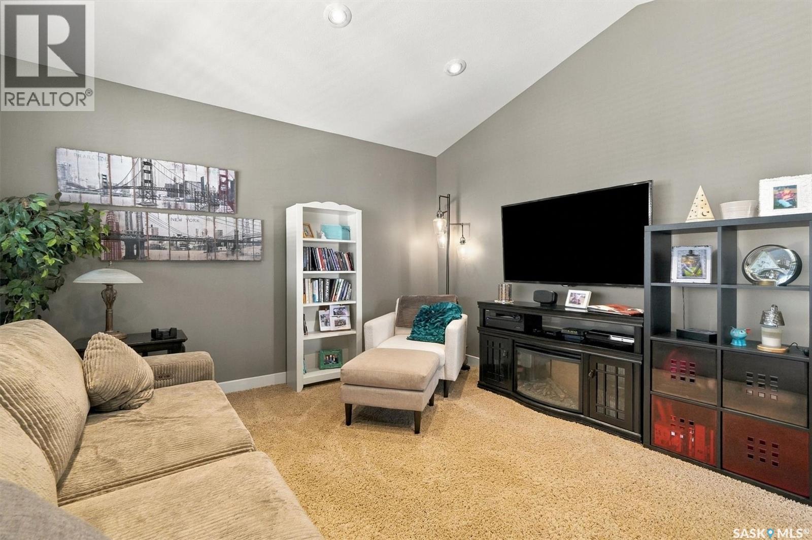 814 Rock Hill Lane, Martensville, SK