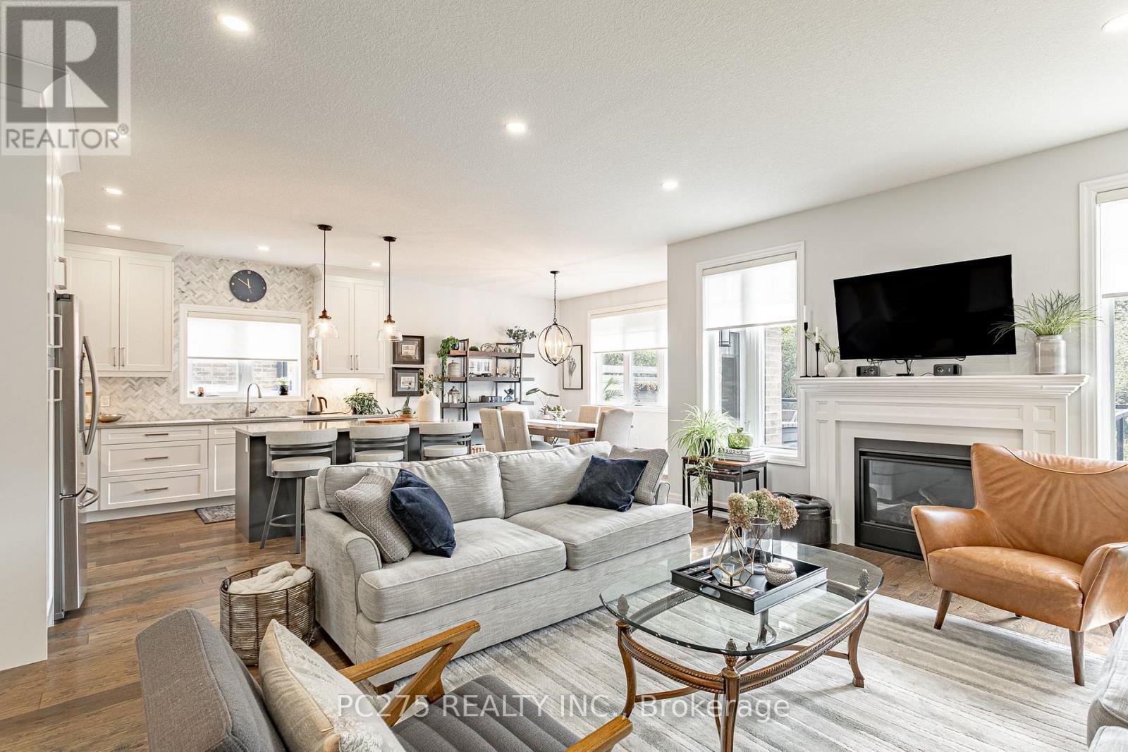 9 Foxborough Place, Thames Centre (Thorndale), ON