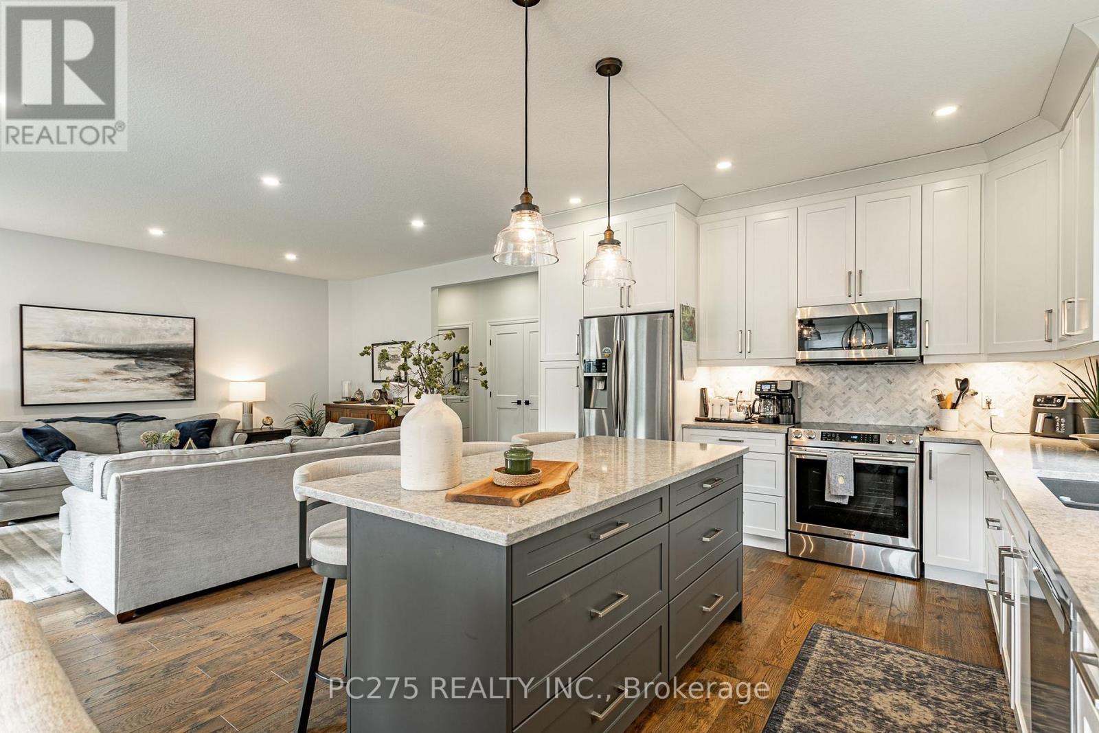 9 Foxborough Place, Thames Centre (Thorndale), ON