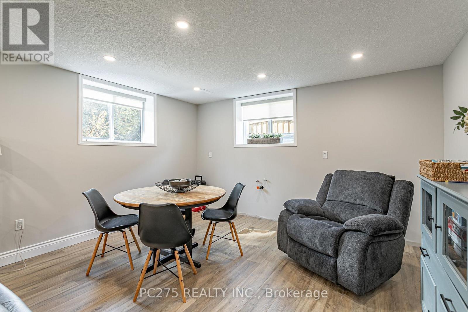 9 Foxborough Place, Thames Centre (Thorndale), ON