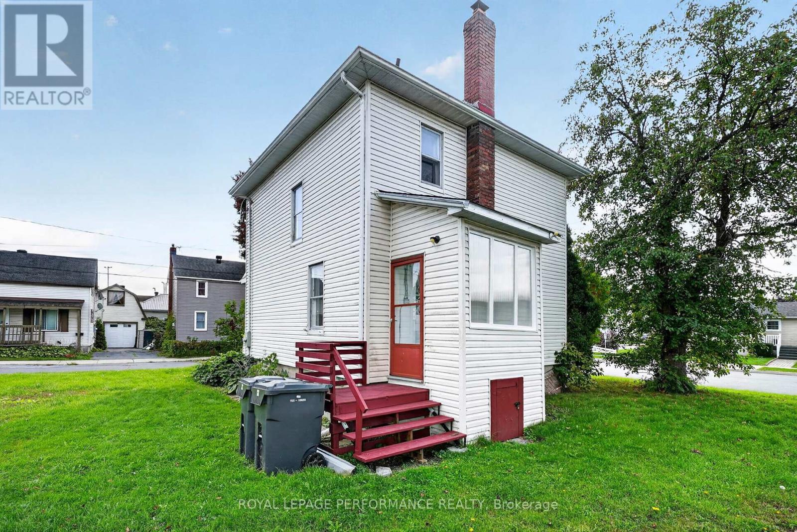139 Eighth Street W, Cornwall, ON