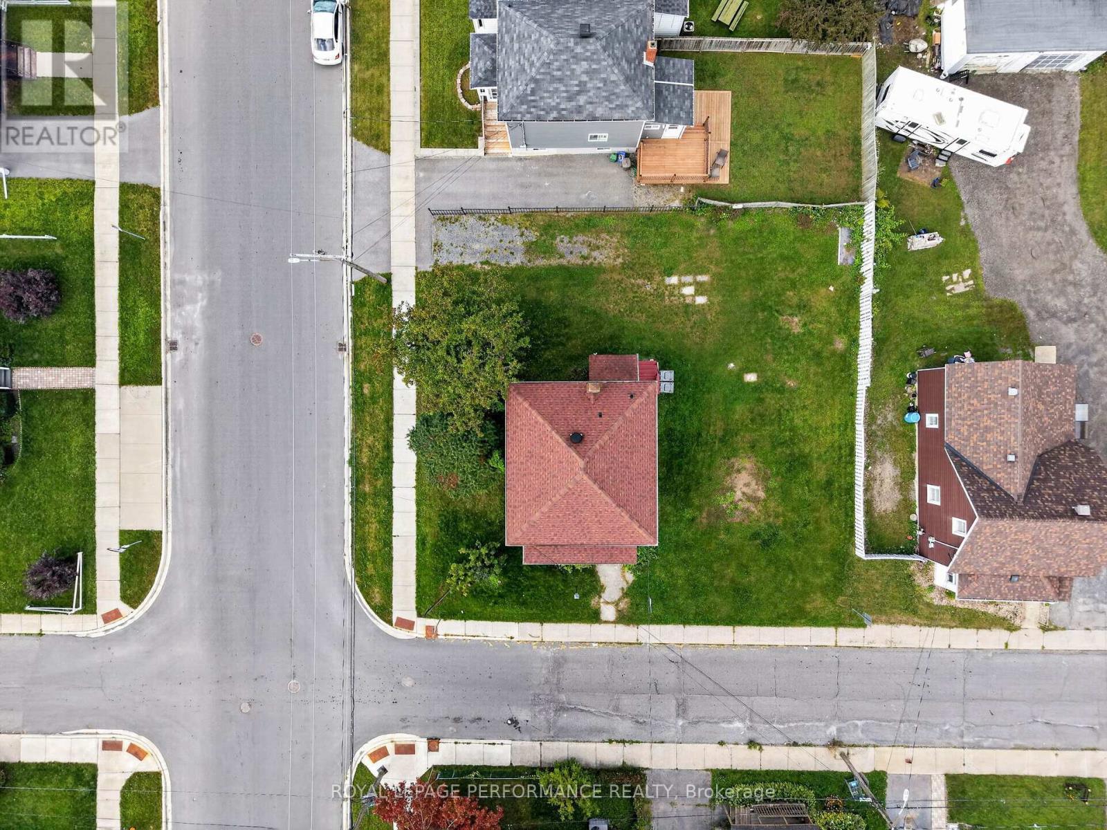 139 Eighth Street W, Cornwall, ON