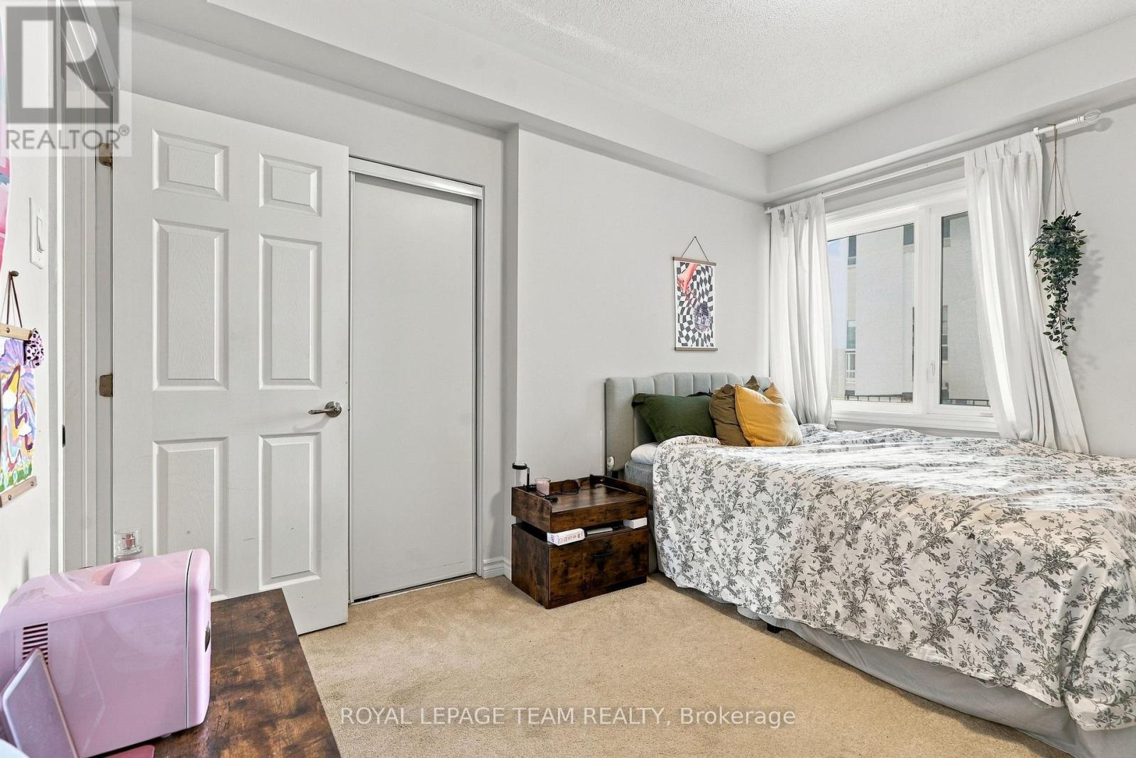 807 Nautilus Private, Ottawa, ON