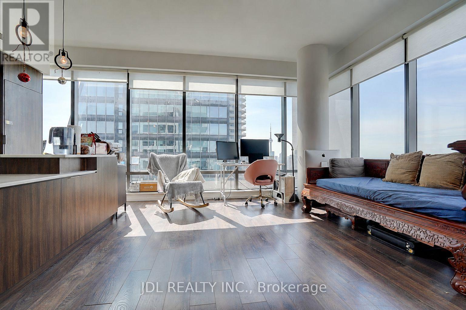 4502 - 5 St Joseph Street, Toronto, ON
