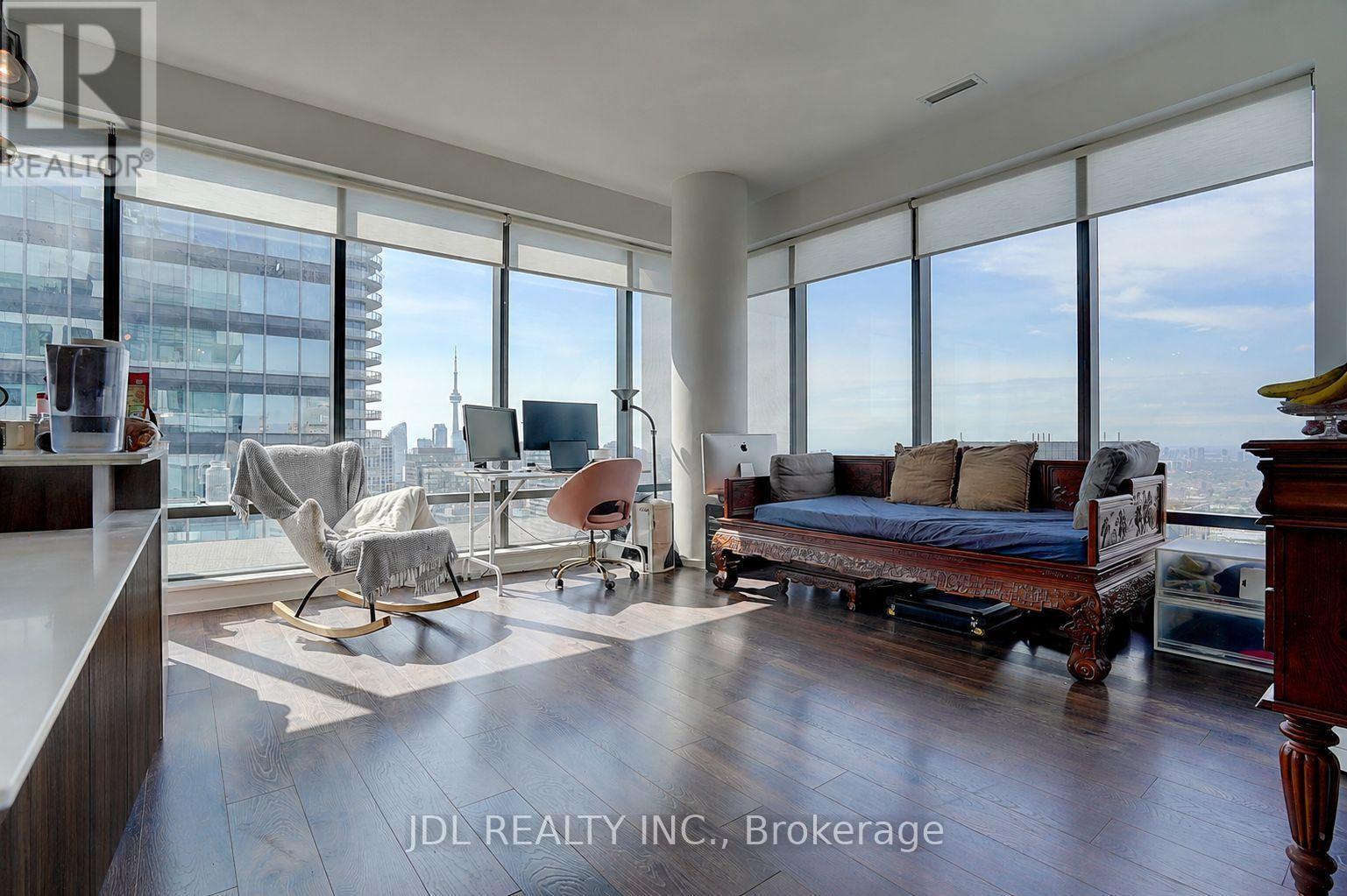4502 - 5 St Joseph Street, Toronto, ON