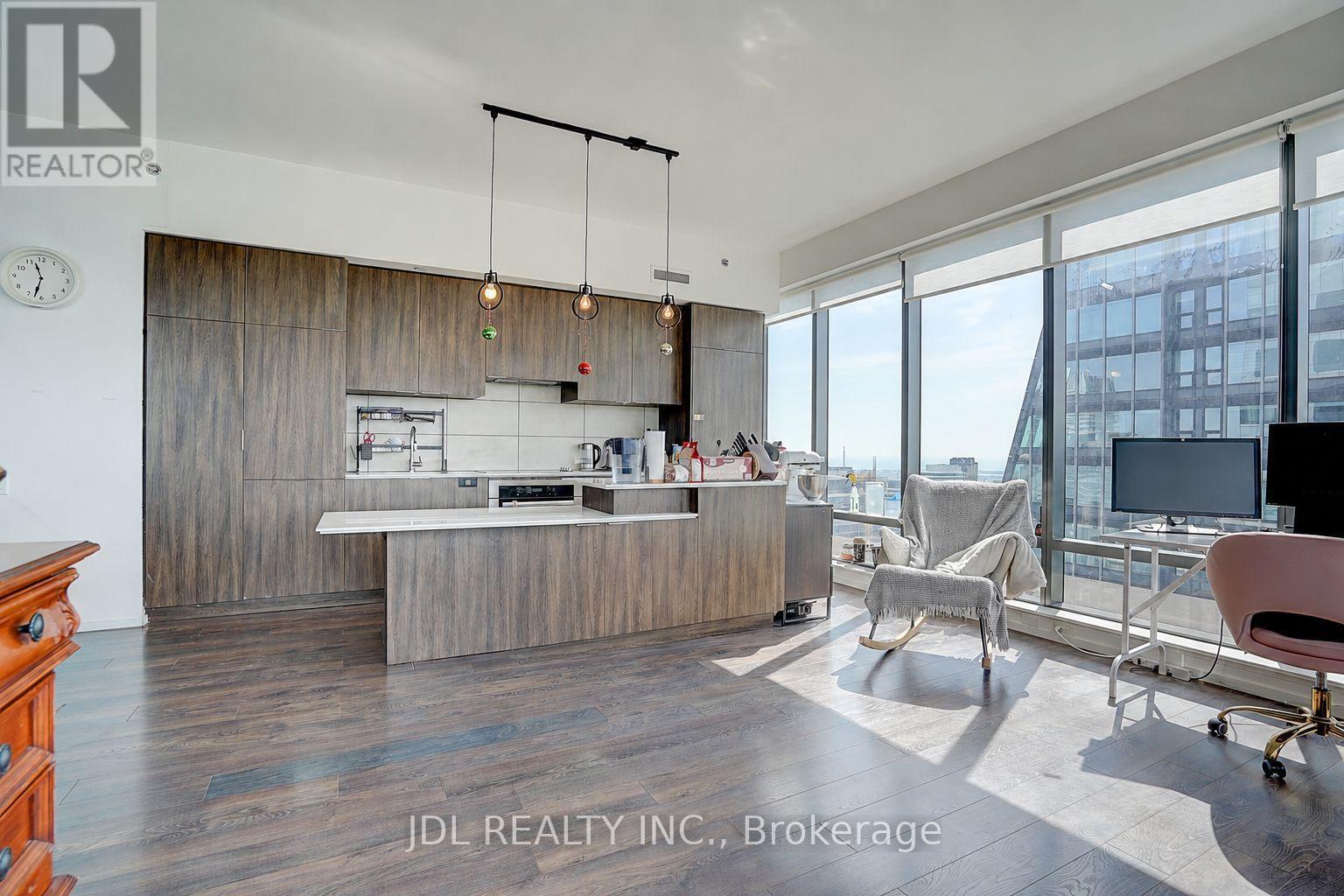 4502 - 5 St Joseph Street, Toronto, ON