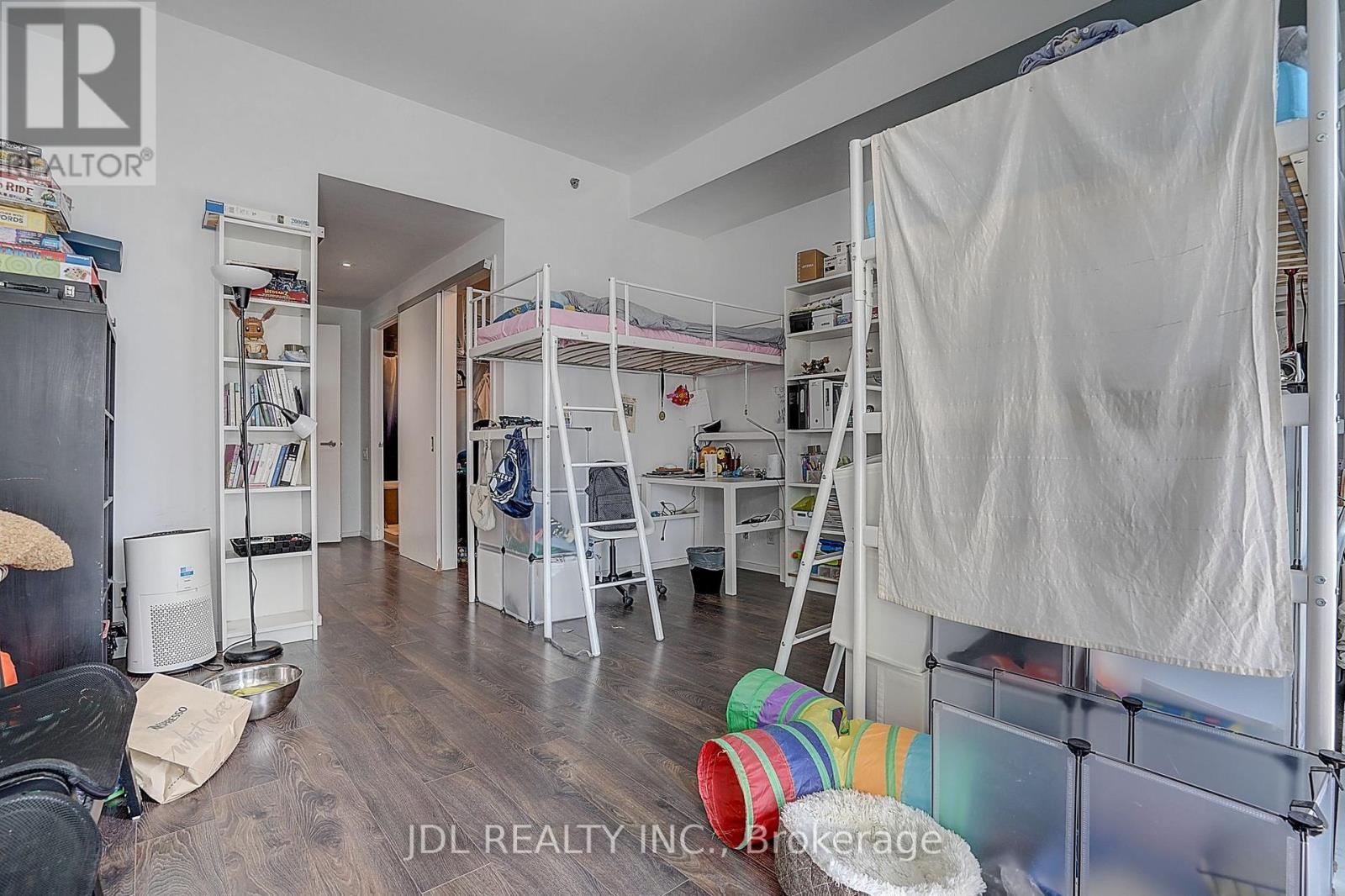 4502 - 5 St Joseph Street, Toronto, ON