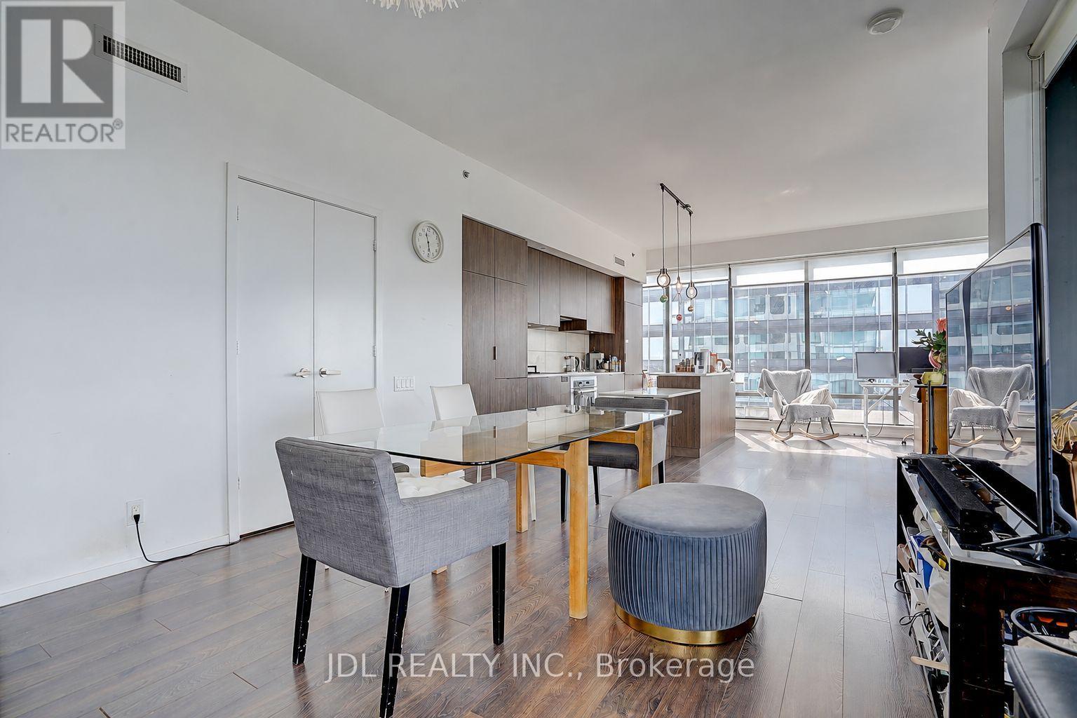 4502 - 5 St Joseph Street, Toronto, ON