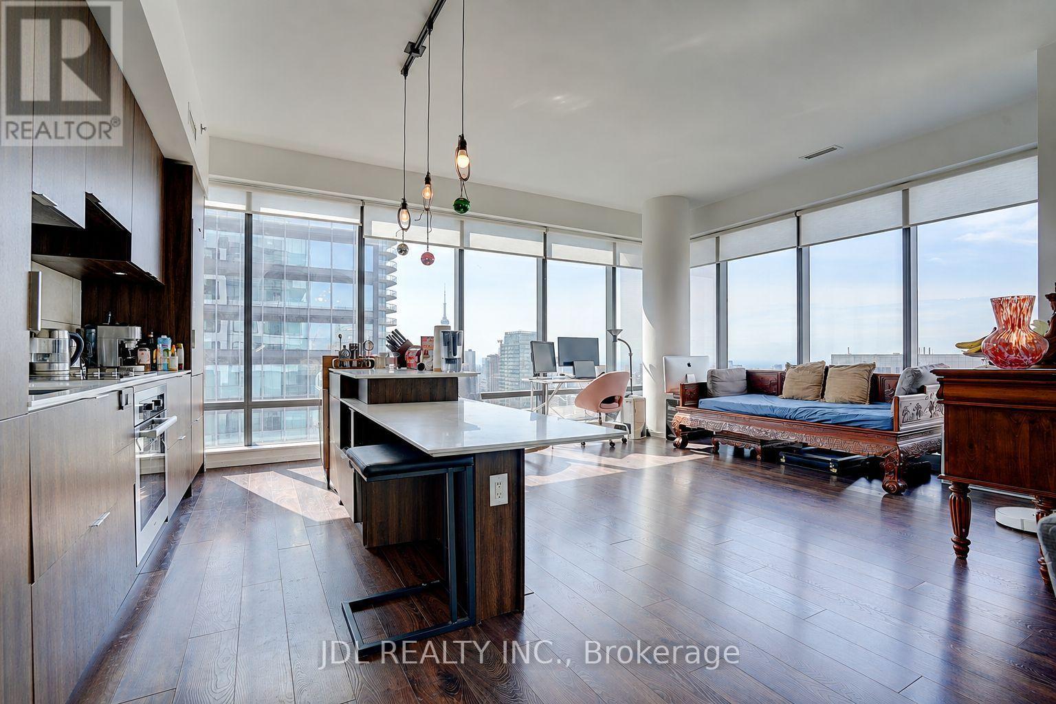 4502 - 5 St Joseph Street, Toronto, ON