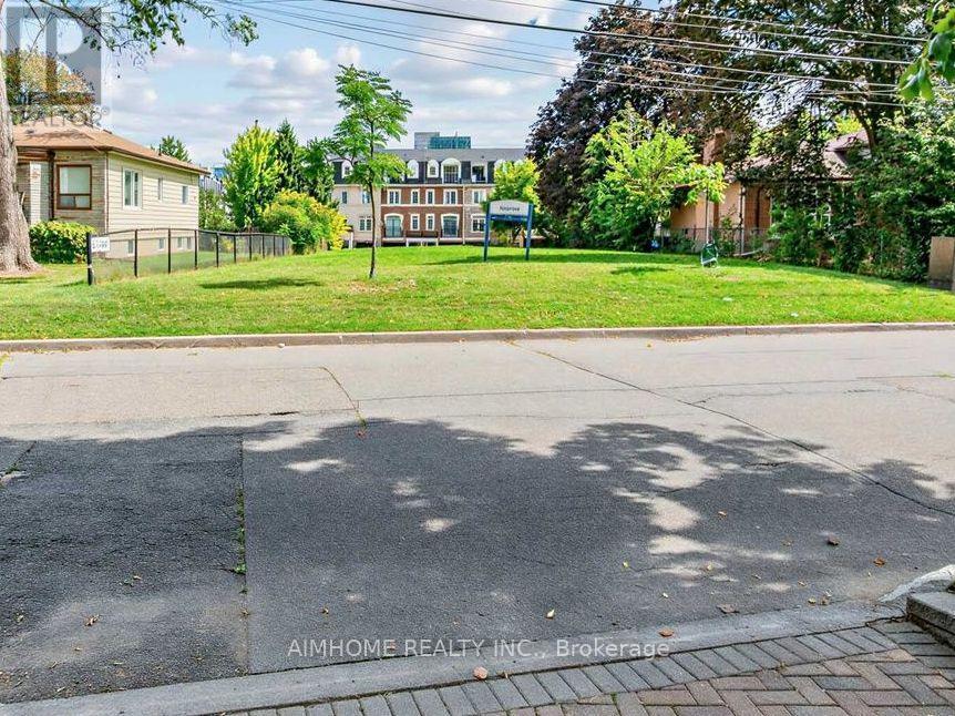 16 Carney Road, Toronto, ON