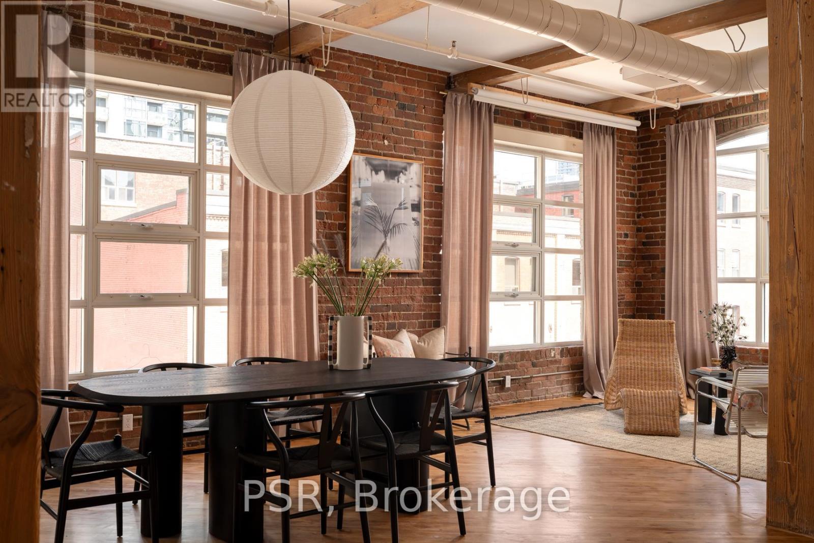 407 - 90 Sherbourne Street, Toronto, ON
